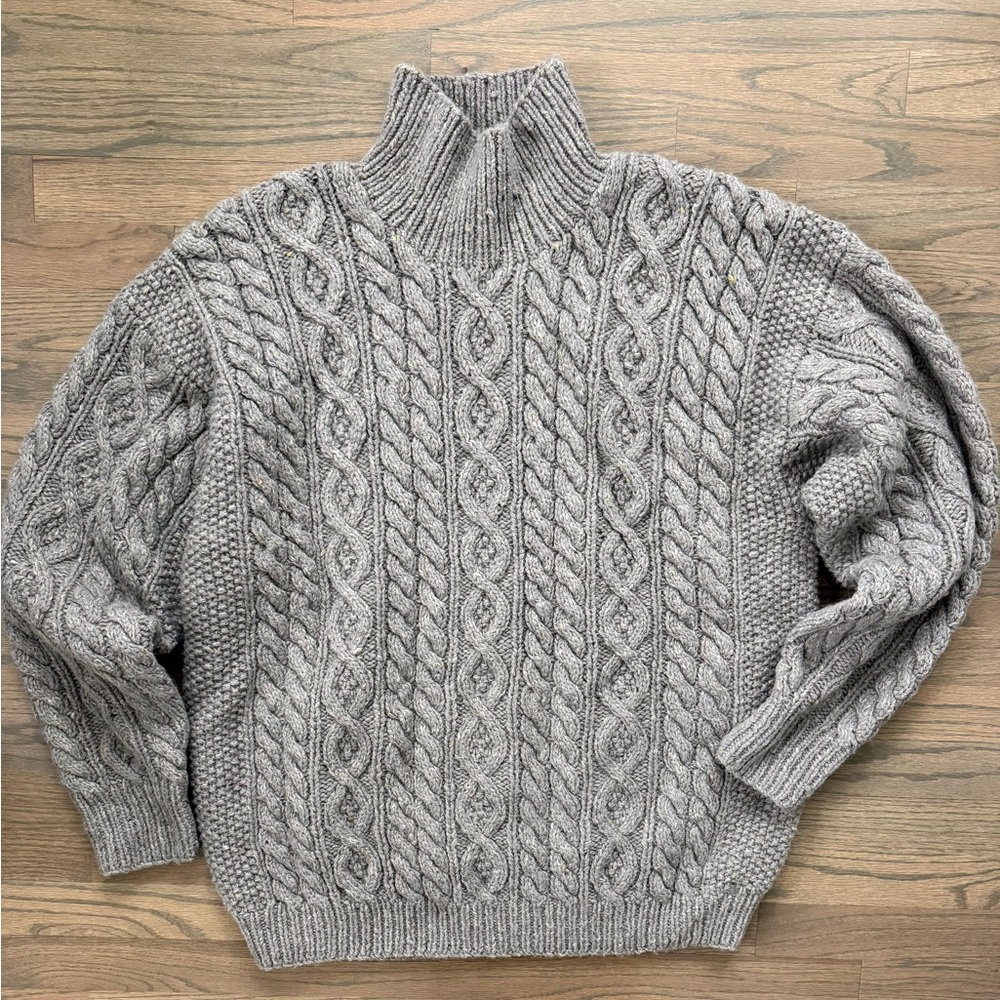 vintage Y2K Abercrombie and Fitch, wool blend chunky cable knit, turtleneck